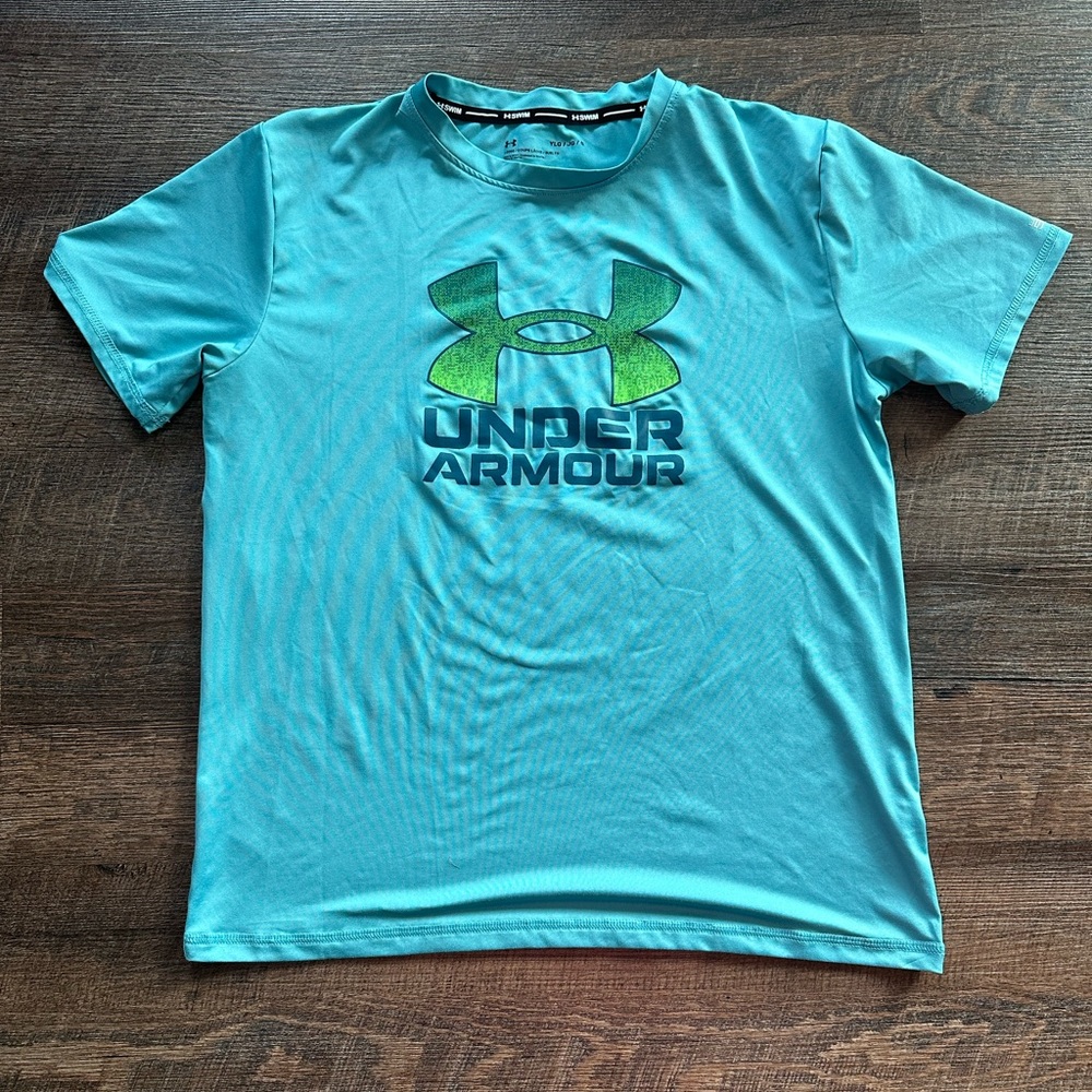 Boys Youth Large Under Armour swim top, perfect condition!!